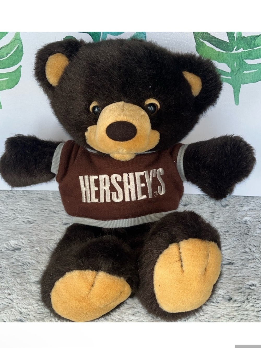 Vintage 1987 HERSHEY'S Brown Plush Bear with Logo Tee